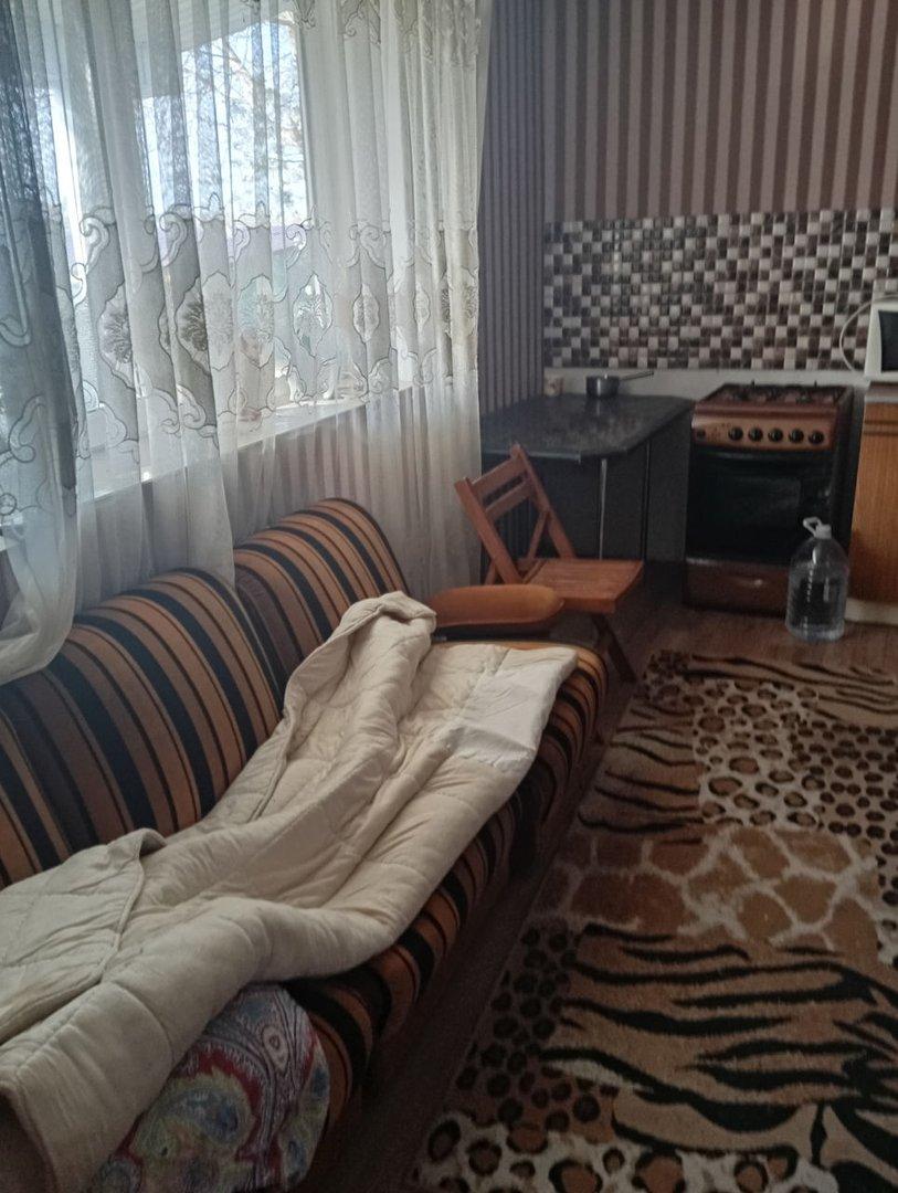 4-x комнатная квартира, Окраина, Теленешты, Теленешты